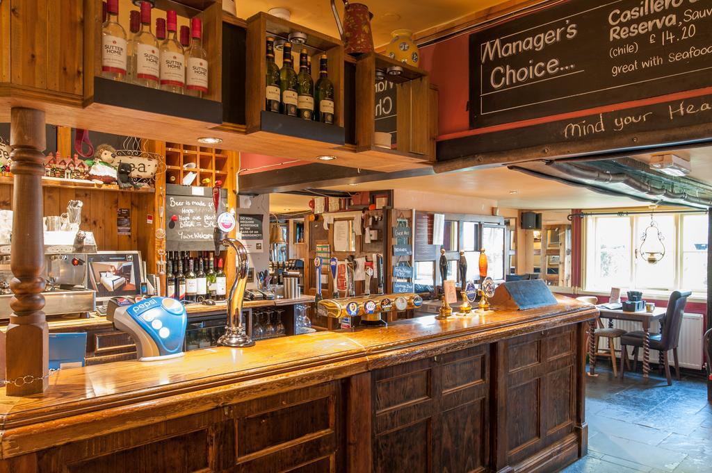 Swan, Thatcham By Marston'S Inns Exteriér fotografie